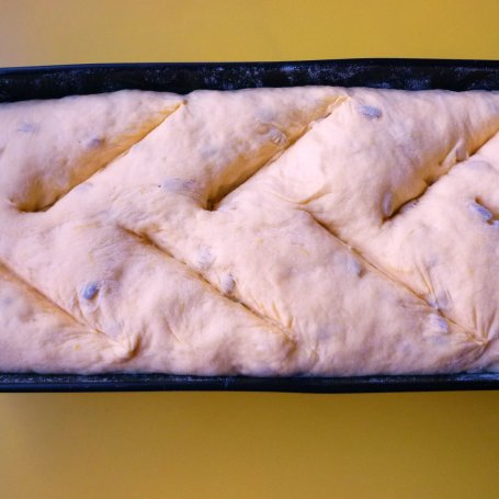 Krok 6 - Chleb z dynią i ziarnami słonecznika foto