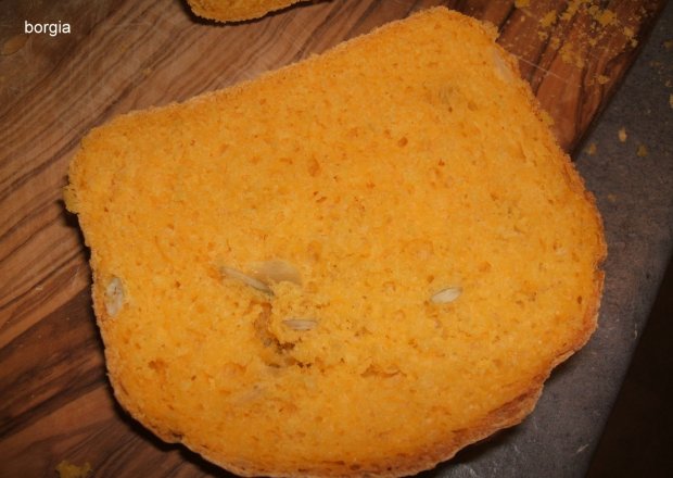 Fotografia przedstawiająca Chleb z dynią