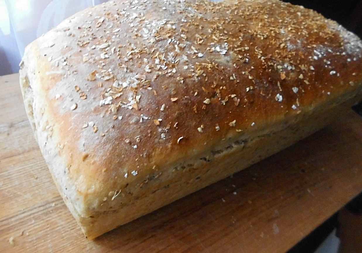 Chleb z formy foto
