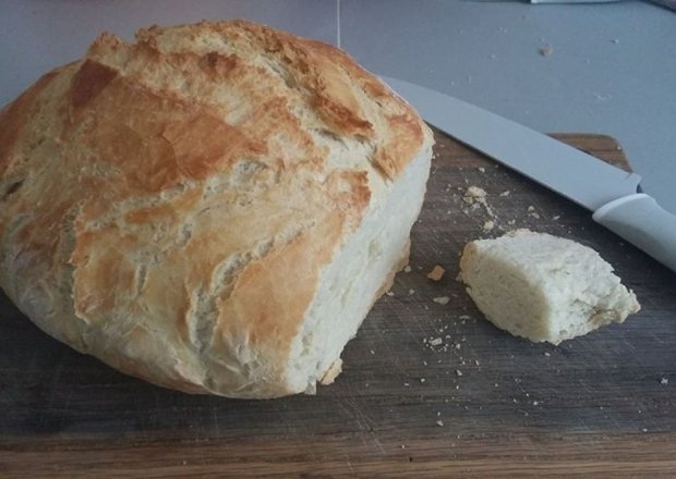 Fotografia przedstawiająca Chleb z garnka