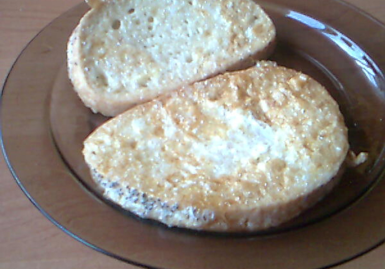 Chleb z jajkiem foto