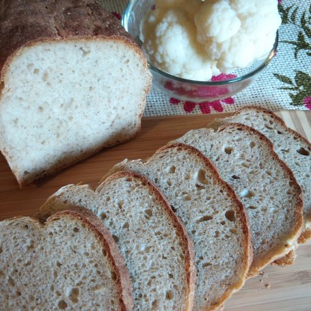 Krok 5 - Chleb z kalafiorem foto