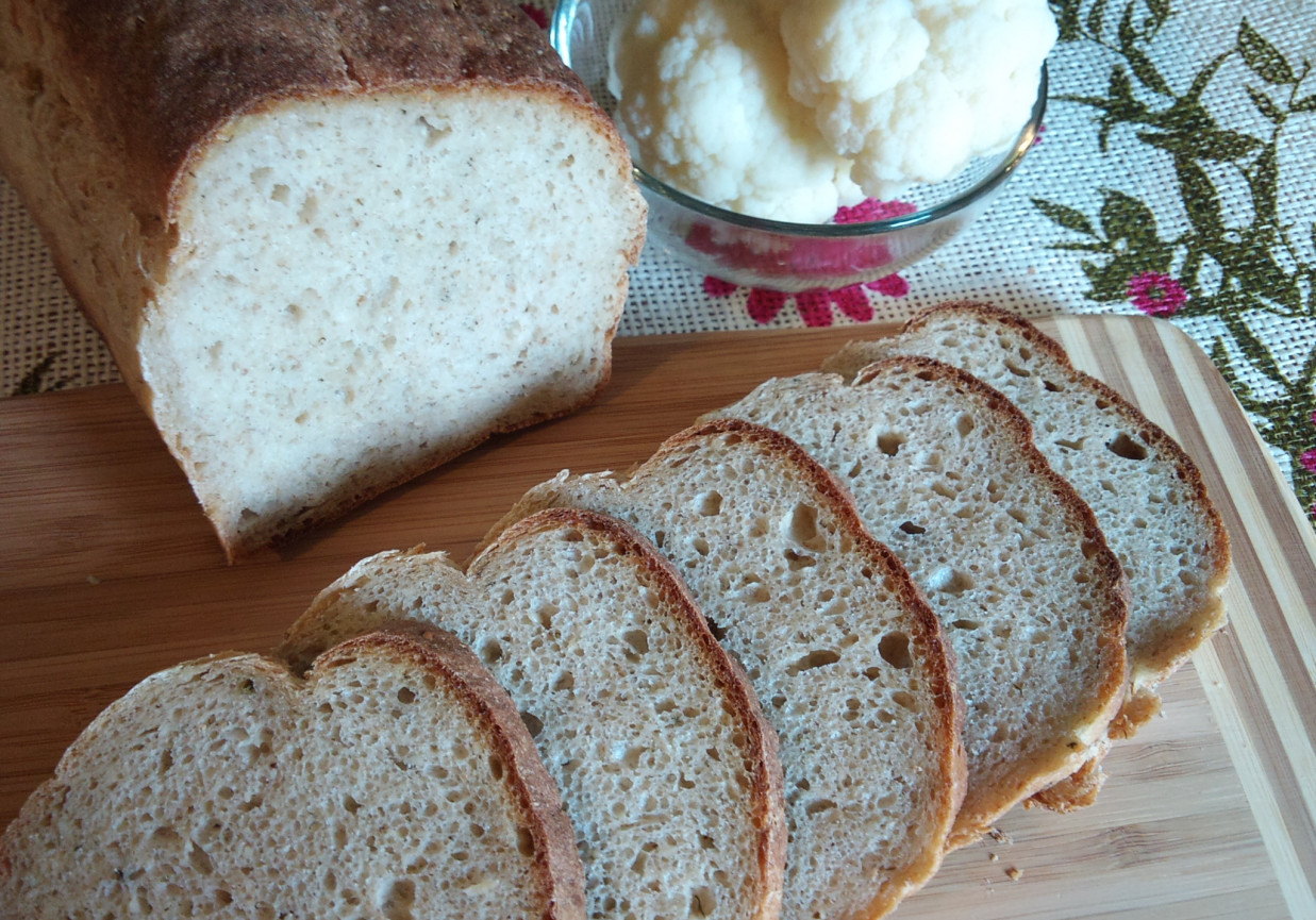 Chleb z kalafiorem foto