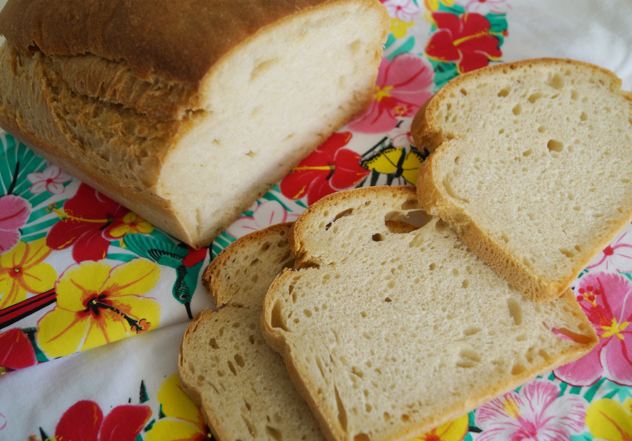 Chleb z mąką kukurydzianą na poolish foto