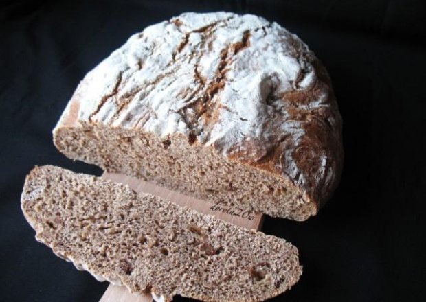 Fotografia przedstawiająca Chleb z mąki kasztanowej