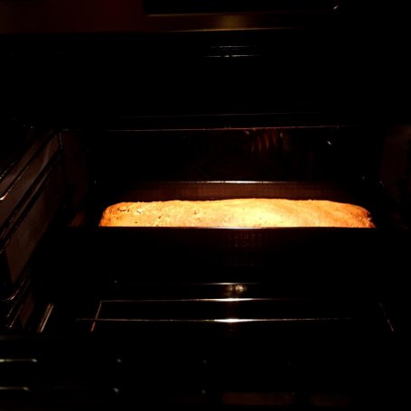 Krok 5 - Chleb z popiołem z palonego siana foto