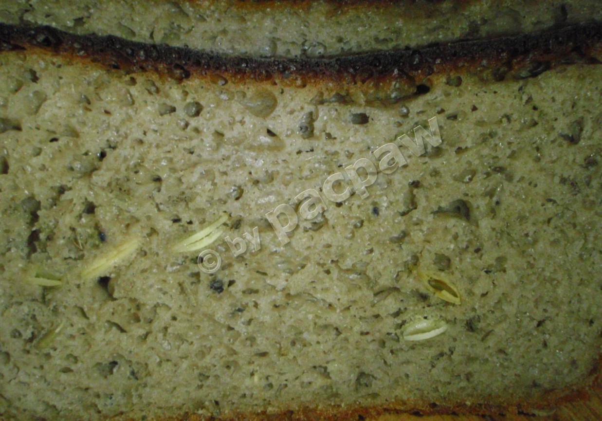 Chleb z przyprawą do chleba po litewsku foto
