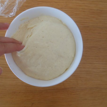 Krok 3 - Chleb z semoliny na drożdżach foto