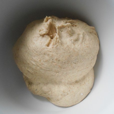 Krok 4 - Chleb z siemieniem lnianym i mielonym lnem foto
