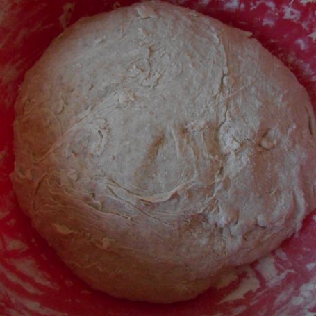 Krok 6 - Chleb z ziemniakami i cebulą foto