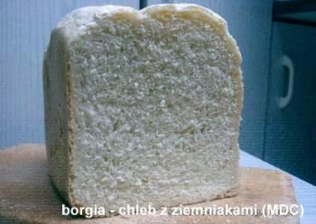 Fotografia przedstawiająca Chleb z ziemniakami MDC