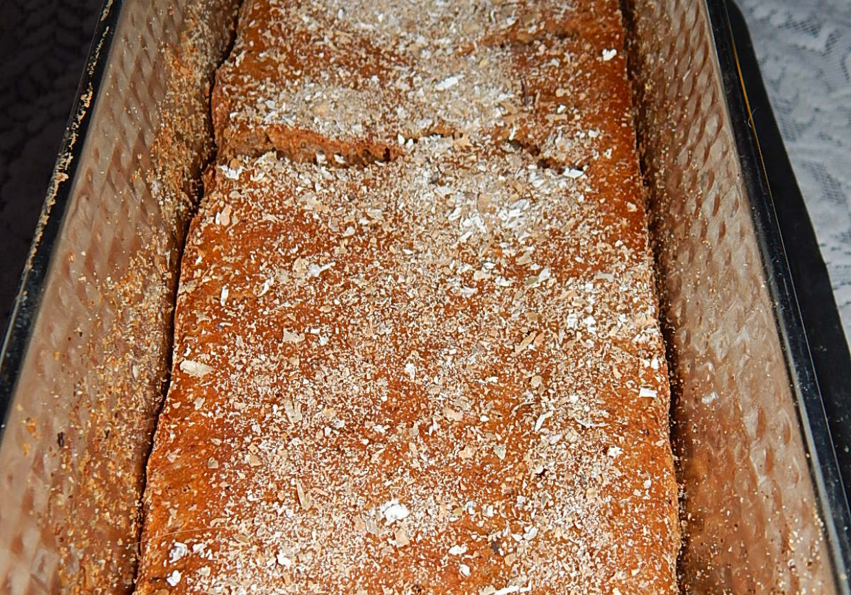 Chleb żytni zakwasowy z kolendrą - BORODINSKY foto