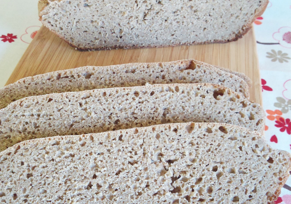 Chleb żytnio-gryczany na zakwasie foto