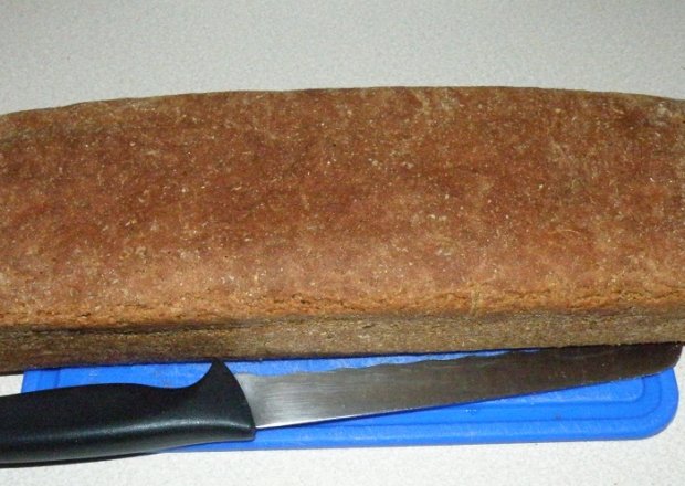 Fotografia przedstawiająca Chleb żytnio-orkiszowy na kefirze