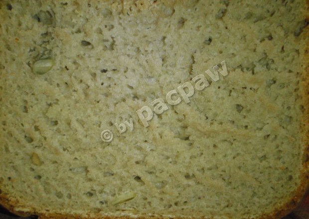 Fotografia przedstawiająca Chleb żytnio-pszenny 2,5_3  43Z011