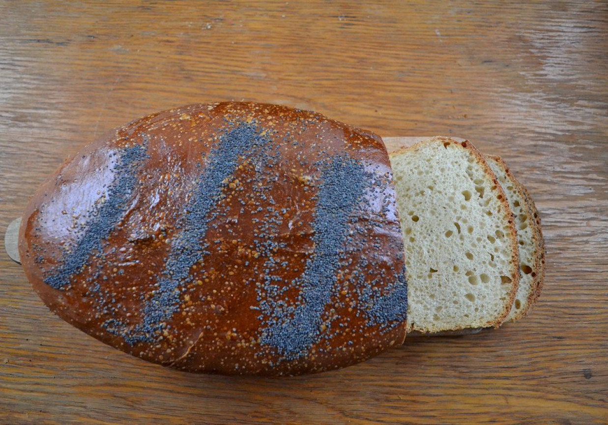 Chleb-chałka na zakwasie pszennym foto