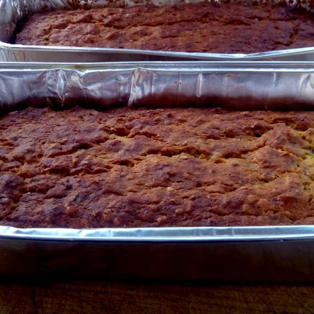 Krok 5 - Chlebek bananowy z orzechami foto