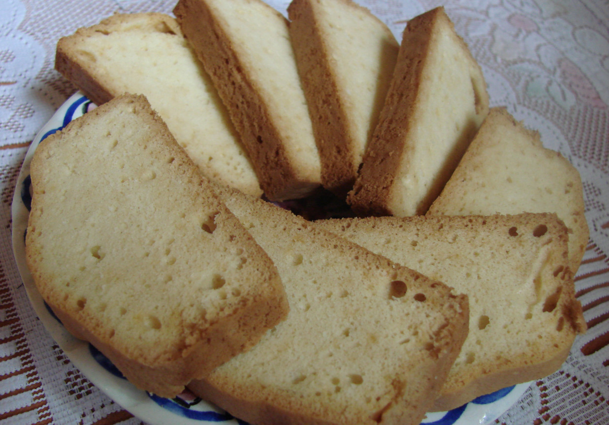 Chlebek białkowy foto