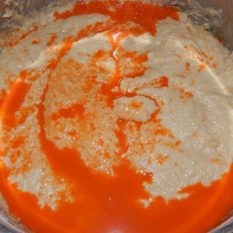 Krok 5 - Chlebek drożdżowy z sokiem marchewkowym - na słodko foto