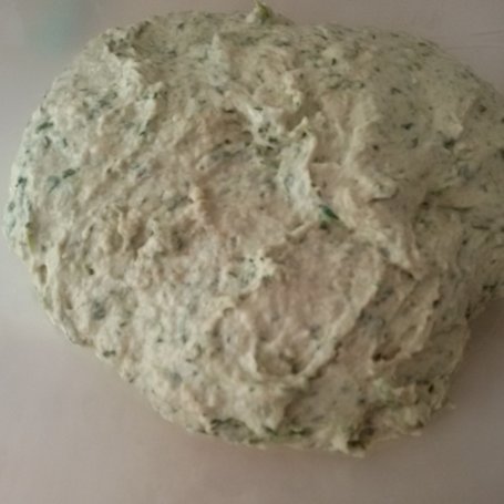 Krok 2 - CHLEBEK PSZENNO-ŻYTNI ZE SZPINAKIEM foto