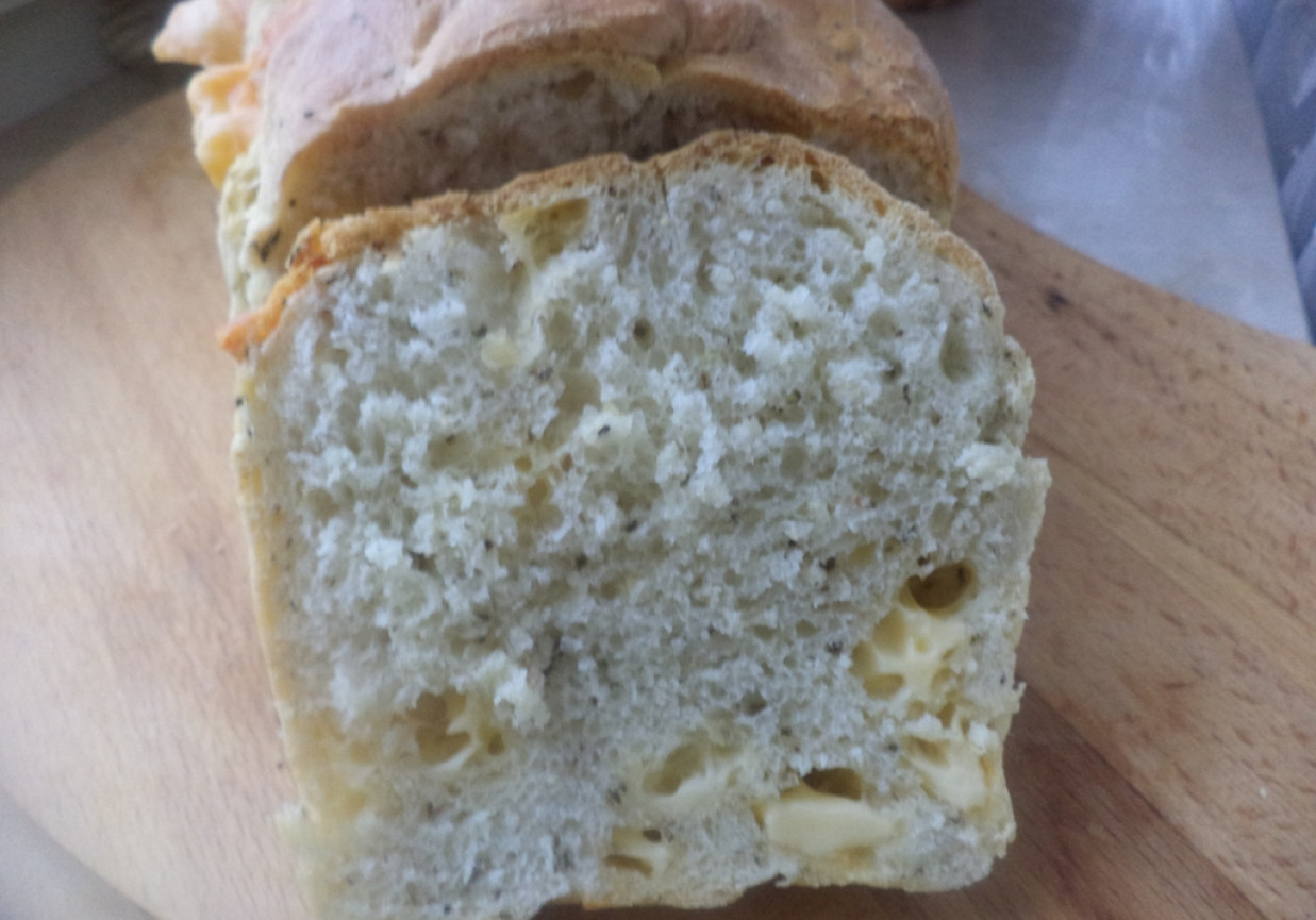 Chlebek z serem i  oregano foto