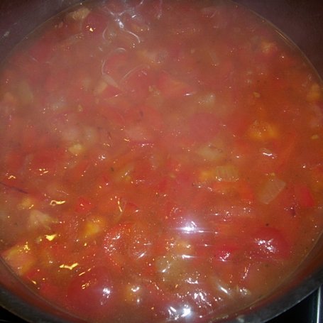 Krok 2 - Chłodnik paprykowo-pomidorowy z grzankami foto