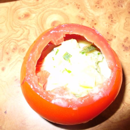 Krok 11 - Chłodnik  ziołowy w pomidorach foto