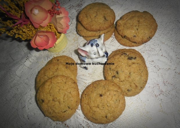 Fotografia przedstawiająca Chocolate chip cookies