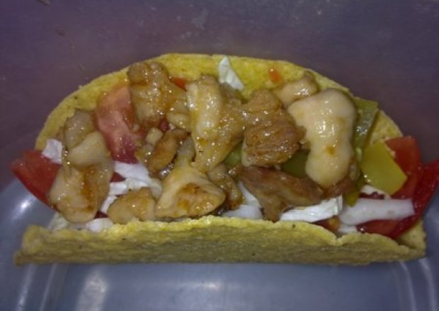 Fotografia przedstawiająca Chrupiące kukurydziane Taco I