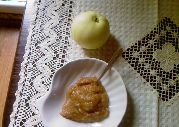Fotografia przedstawiająca Chutney jabłkowo-imbirowy