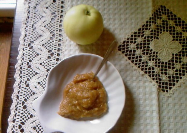 Fotografia przedstawiająca Chutney jabłkowo-imbirowy
