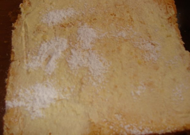Fotografia przedstawiająca ciasta kremówki