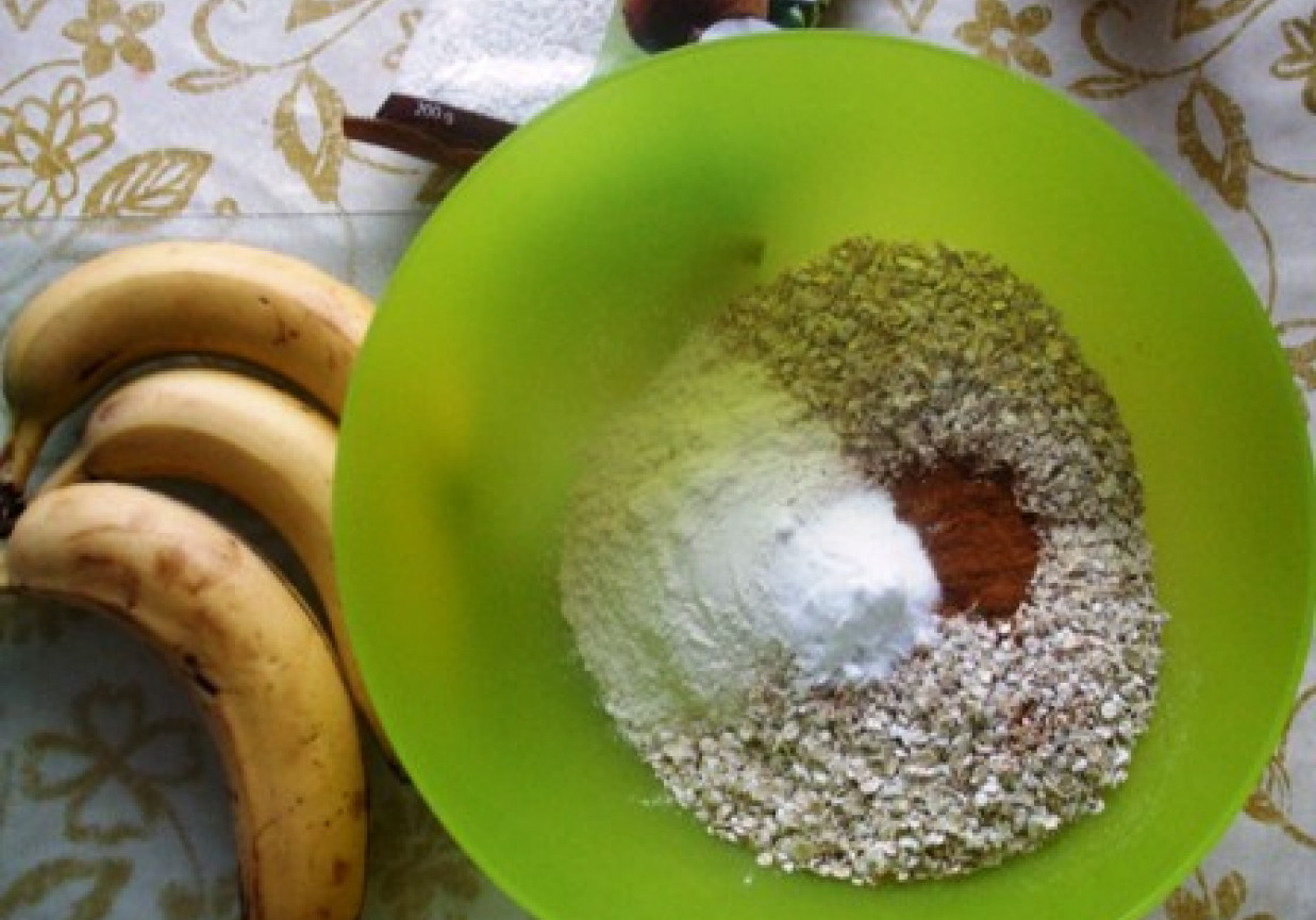 Ciasteczka bananowo-kokosowe z cynamonem foto