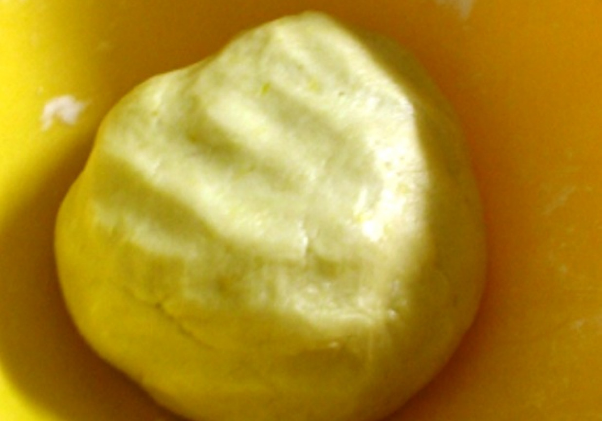 Ciasteczka cytrynowe z mąką kukurydzianą foto