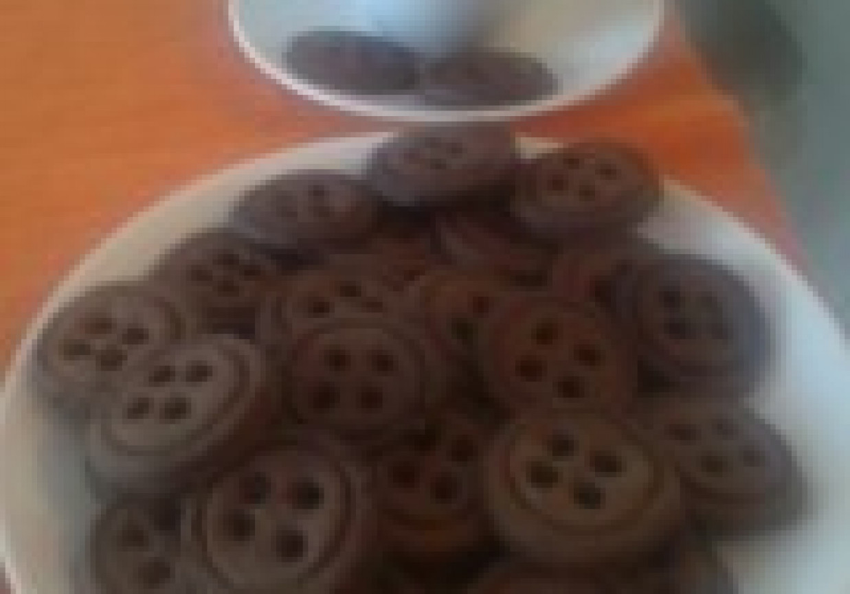 ciasteczka czekoladowe guziki foto