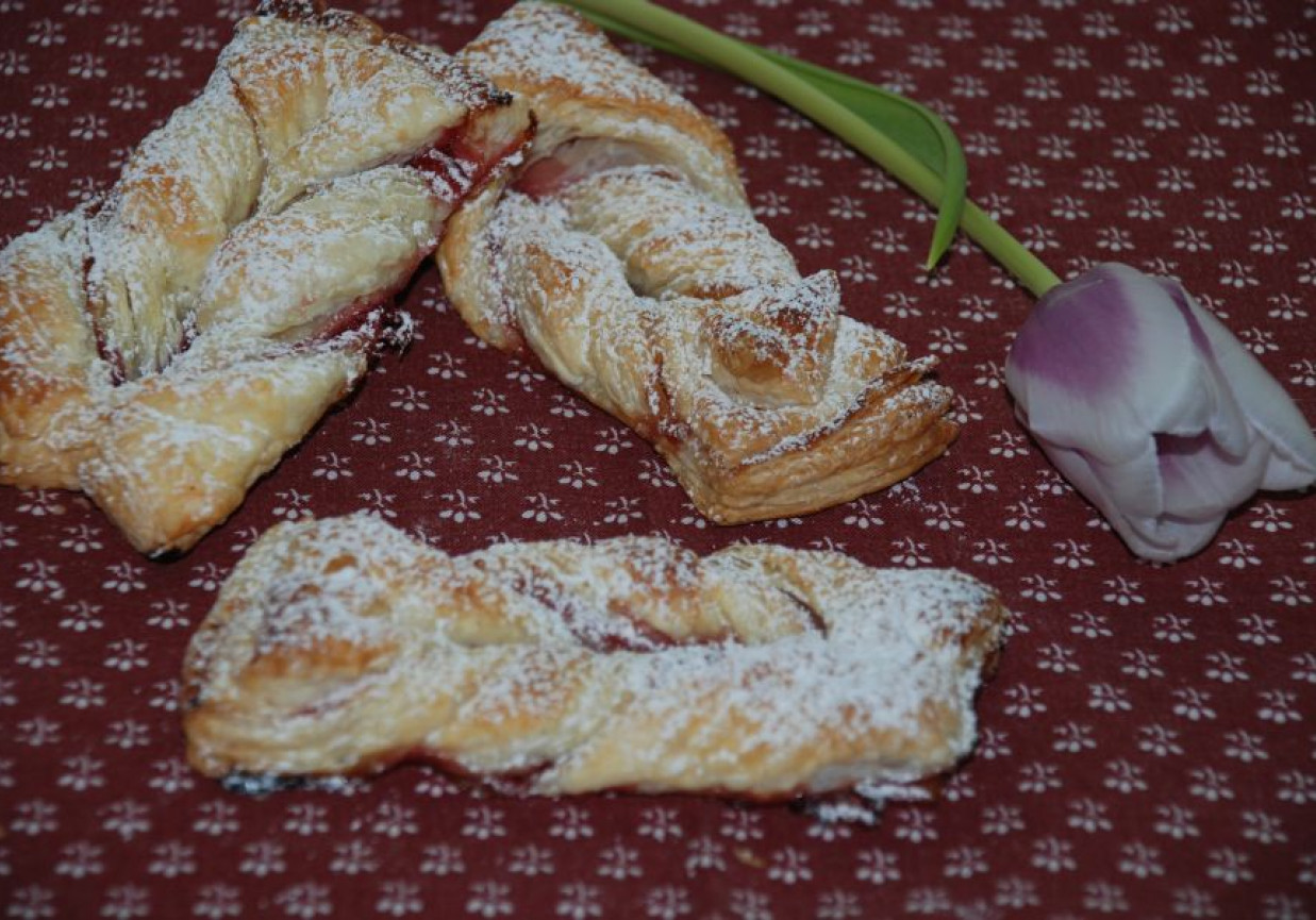 Ciasteczka Faworki Z Ciasta Francuskiego Doradcasmaku Pl