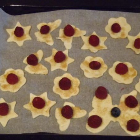 Krok 2 - Ciasteczka francuskie z foremek foto