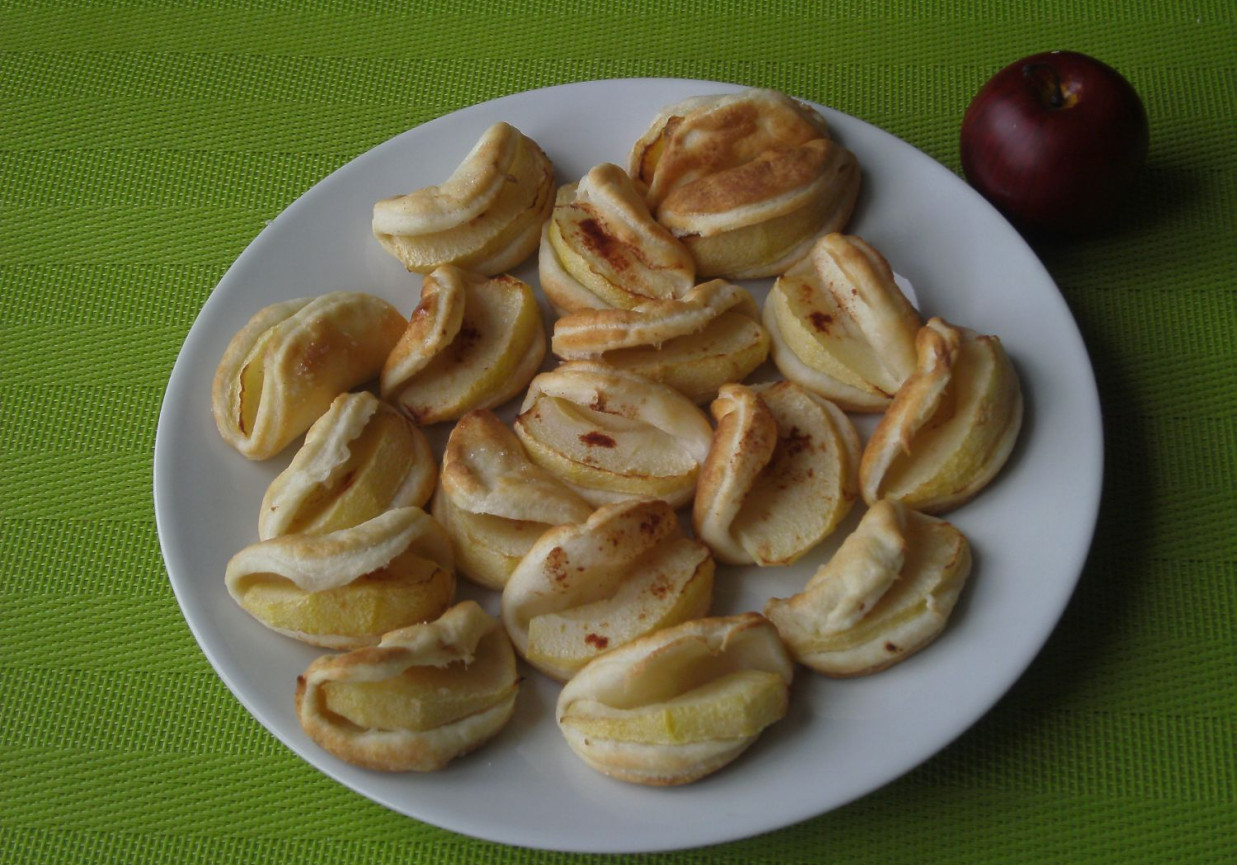 Ciasteczka francuskie z jabłkiem foto