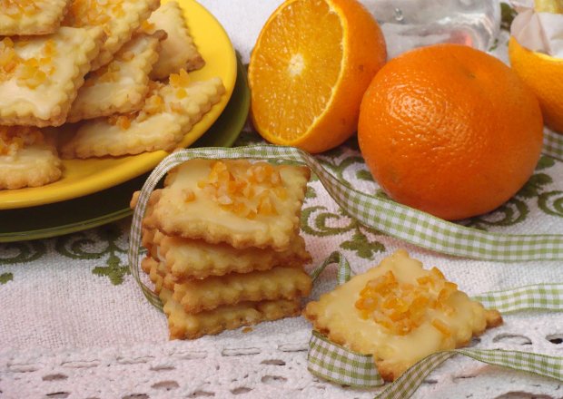 Fotografia przedstawiająca Ciasteczka pomarańczowe