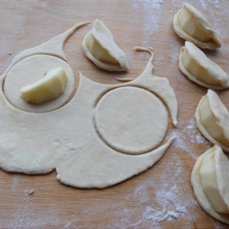 Krok 2 - Ciasteczka serowe z jabłkami foto