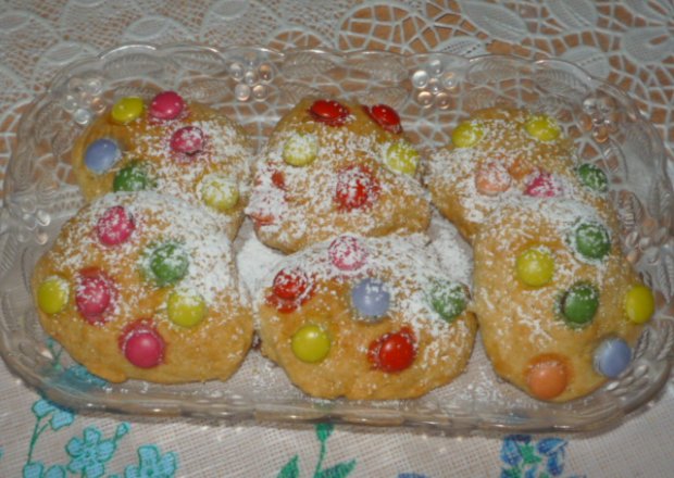 Fotografia przedstawiająca Ciasteczka z cukierkami