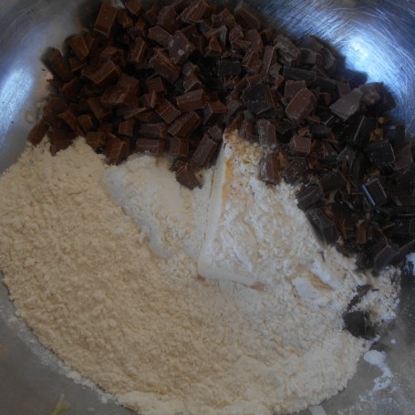 Krok 4 - Ciasteczka z cukinią i czekoladą foto
