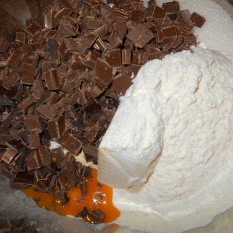 Krok 3 - Ciasteczka z czekoladą i otrębami foto