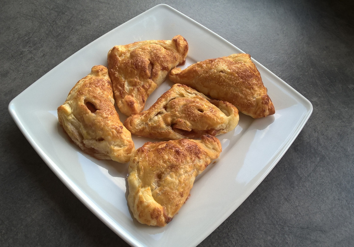 Ciastka francuskie z rabarbarem foto