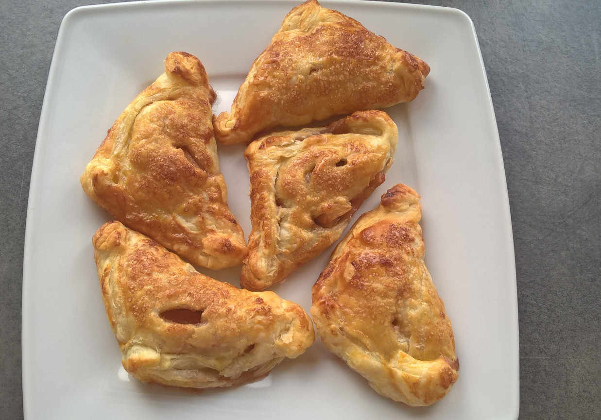 Ciastka francuskie z rabarbarem foto