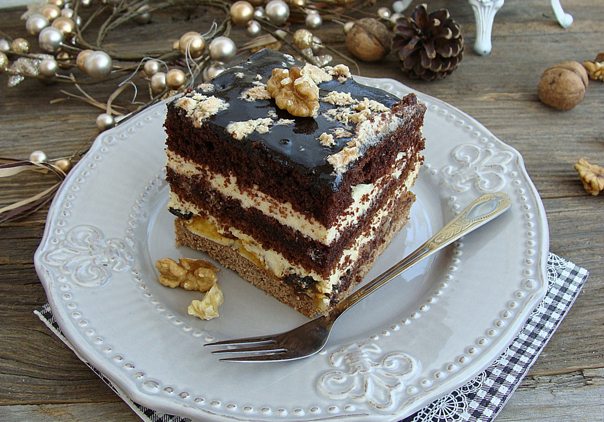 Ciasto bakaliowo-czekoladowe z chałwą foto