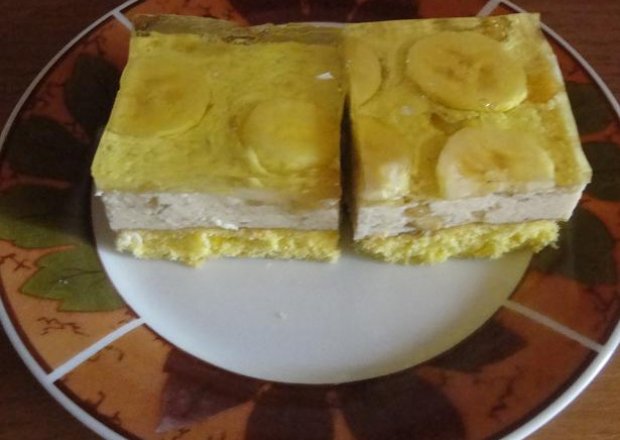 Fotografia przedstawiająca Ciasto bananowe