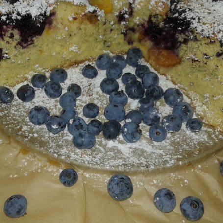 Krok 11 - Ciasto bezproszkowe z owocami foto