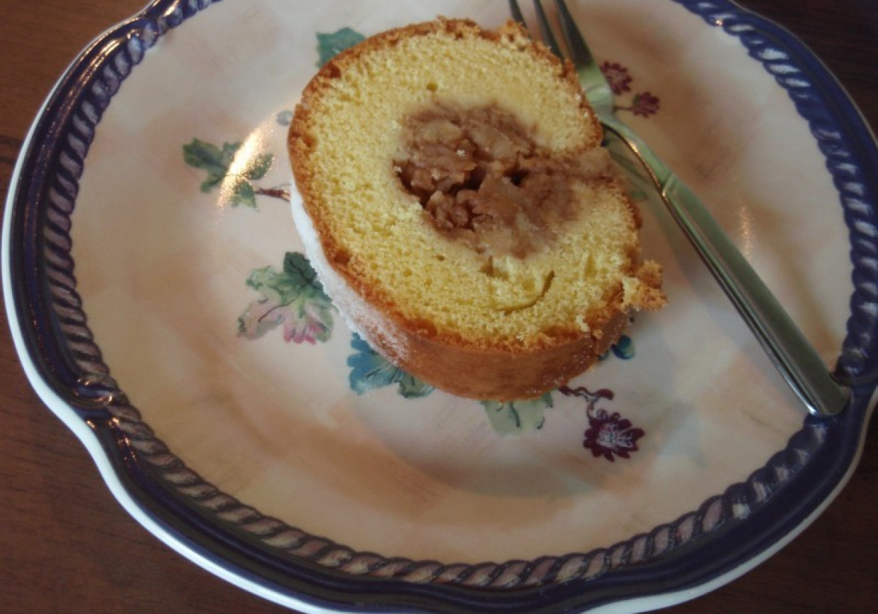 Ciasto biszkoptowe z jabłuszkami babci Janki foto