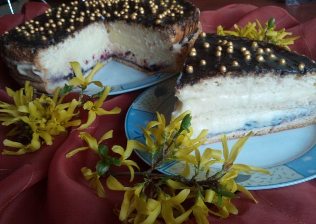 Fotografia przedstawiająca ciasto biszkoptowe